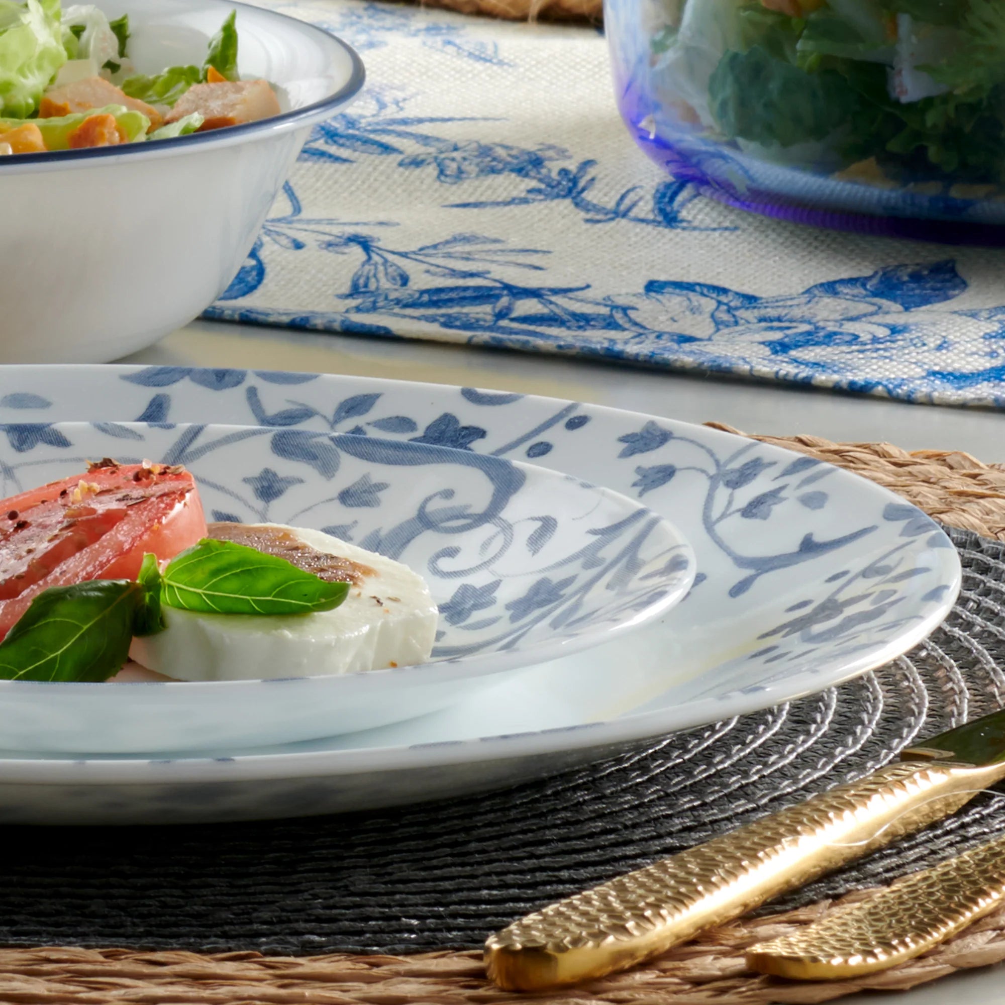 Corelle Lightweight Plates Darlington 12-piece Dinnerware Set, Service for 4 - Image 9