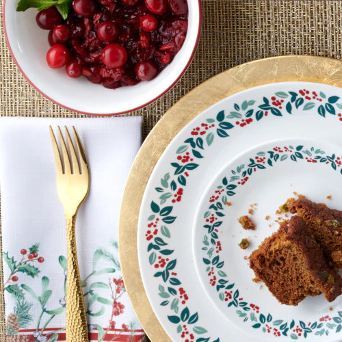 Corelle Lightweight Plates Winter Berries 18-pc Dinnerware Set, Service for 6 - Image 3